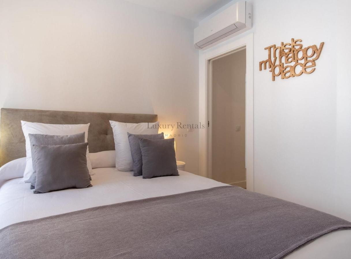 Charming Apartment For 4 Steps Away From Mercado De San Miguel , Calle Mayor IV Madri Exterior foto